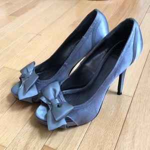 Bakers bow front stilettos